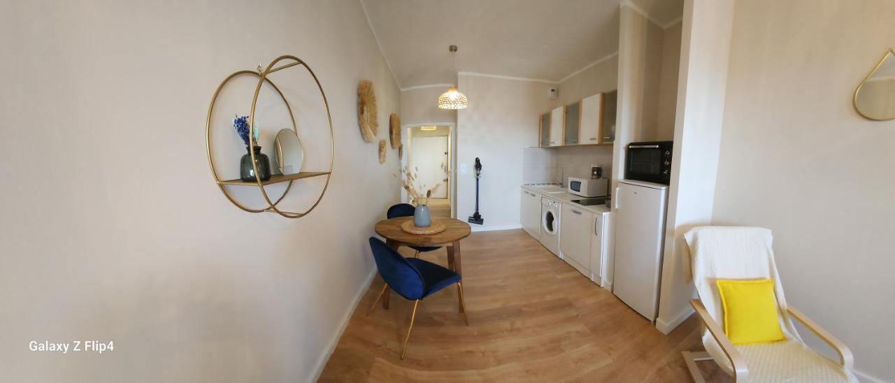 Vue / Parking / à 200m Appartement